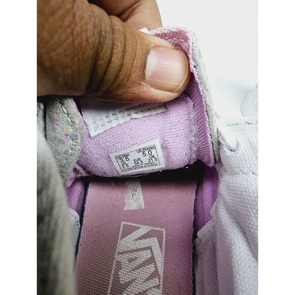 Vans Women 5 Comfort Shoe - Picture 3 of 10